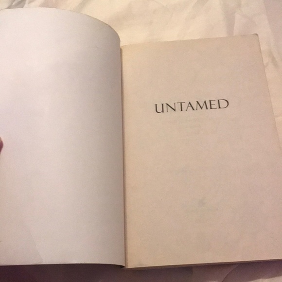 Book - Picture 5 of 5